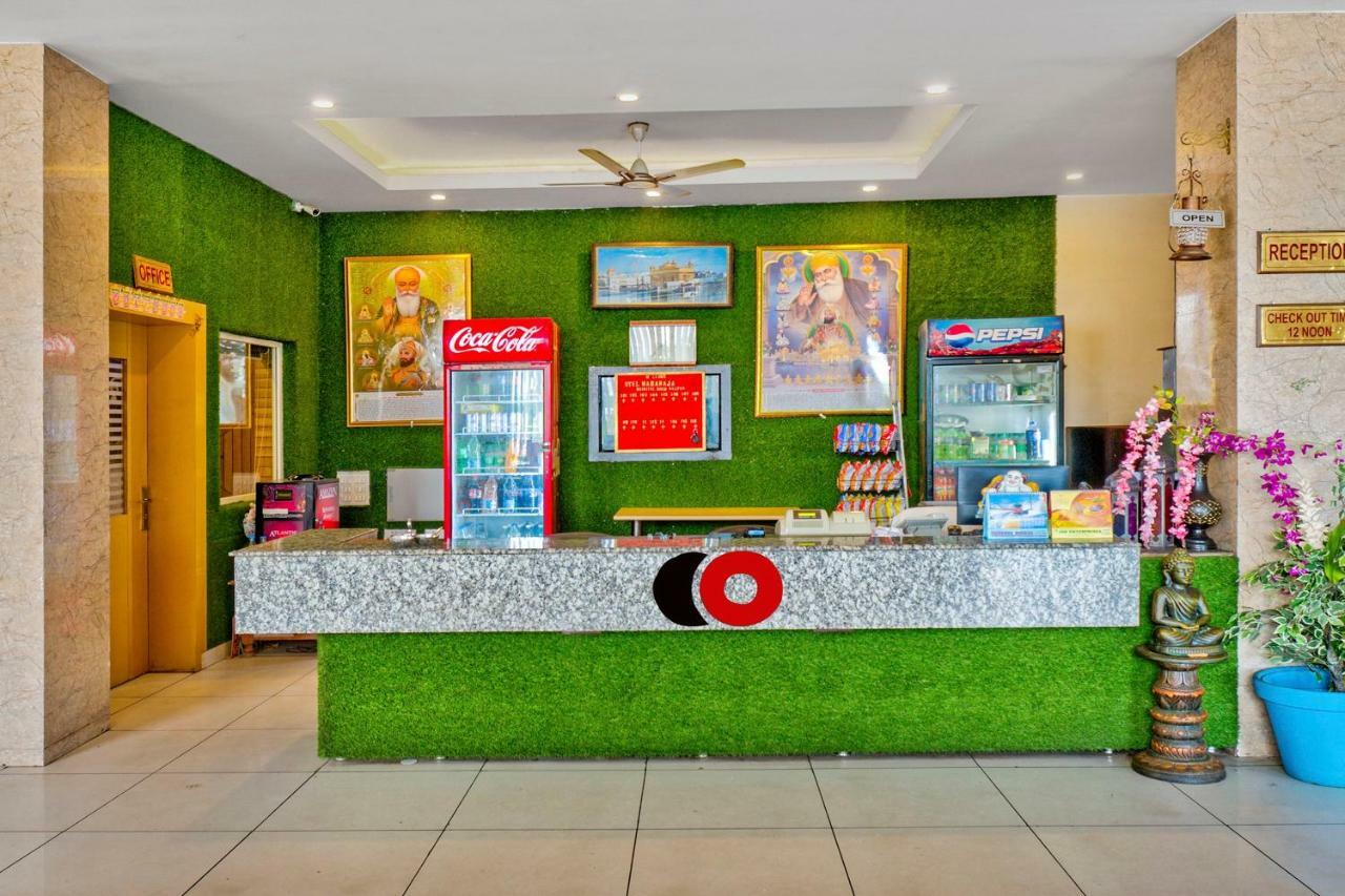 Capital O 40833 Maharaja Hotel & Restaurant Kashipur Dış mekan fotoğraf